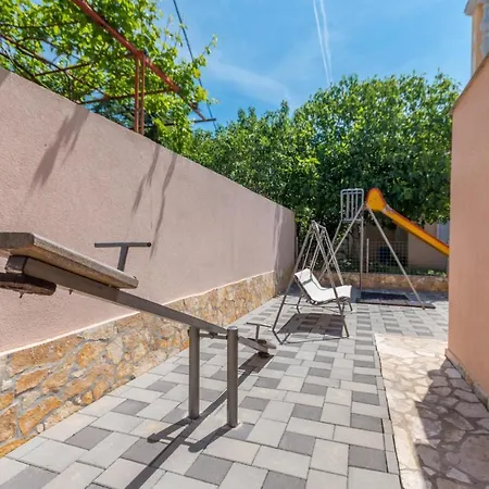 Gorgeous In With Wifi