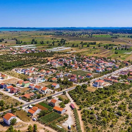 Gorgeous In With Wifi